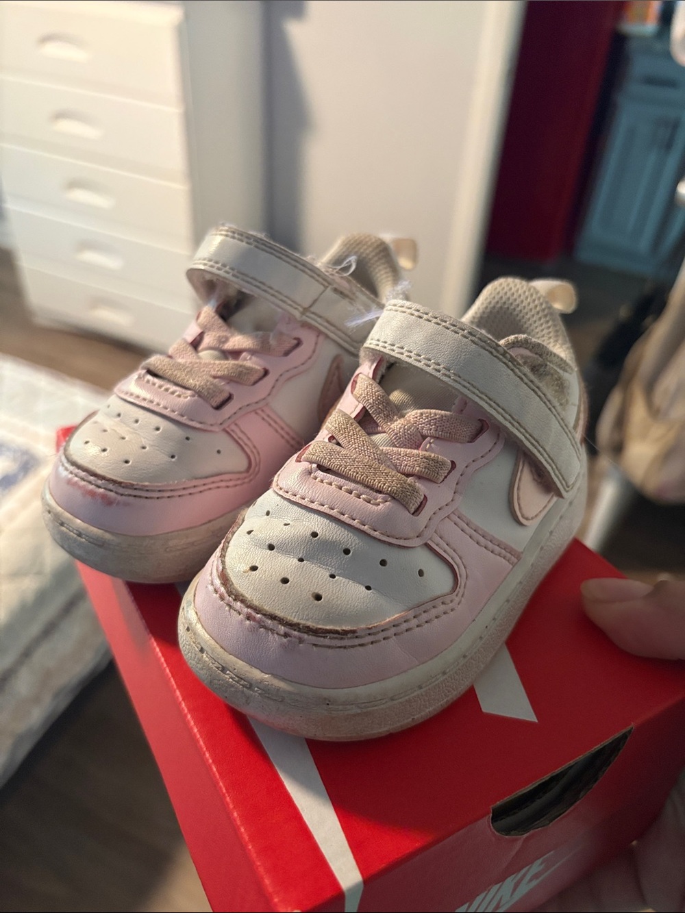 Kids Athletic Sneakers in Pink and White - Velcro Closure